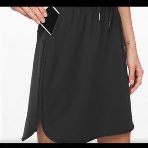 Lululemon On The Fly black skirt